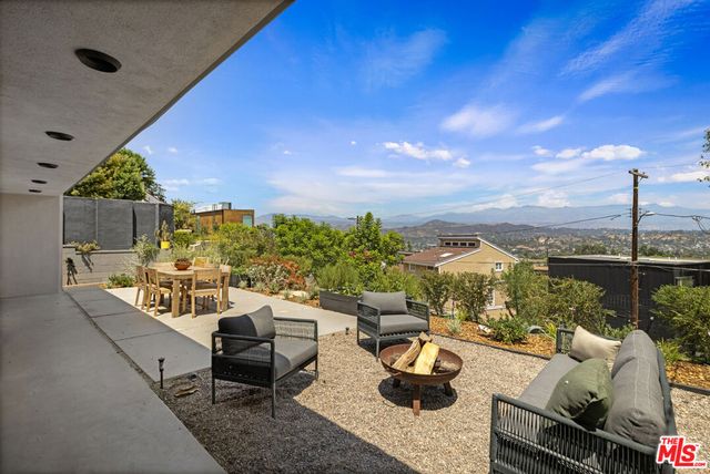 3842 Cazador Street, Los Angeles, CA 90065