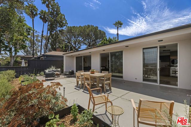 3842 Cazador Street, Los Angeles, CA 90065