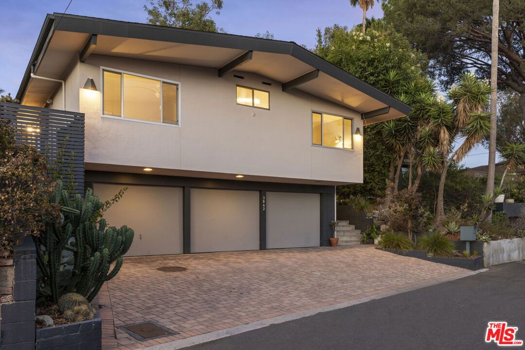 3842 Cazador Street, Los Angeles, CA 90065