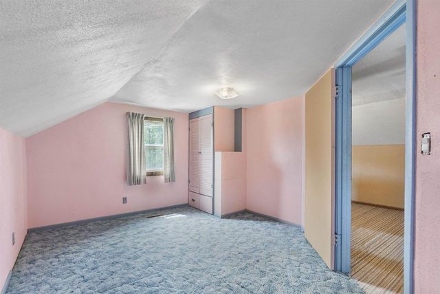 1029 W 7TH AVENUE, Oshkosh, WI 54902