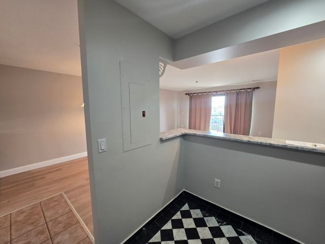 500 Washington St 409, Quincy, MA 02169
