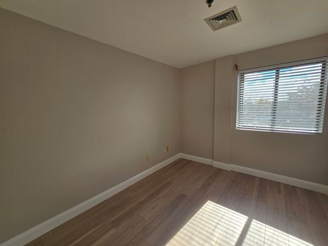 500 Washington St 409, Quincy, MA 02169