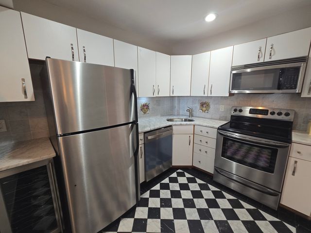 500 Washington St 409, Quincy, MA 02169