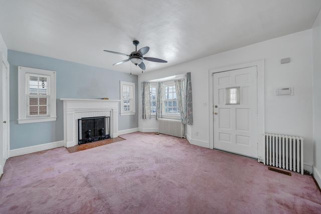 1605 Syracuse AVE, Roanoke, VA 24017