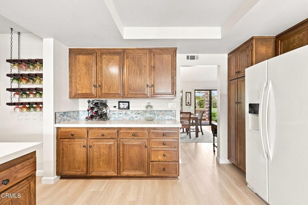 Image 20 of property listing at 42062 Village 42, Camarillo, CA 93012