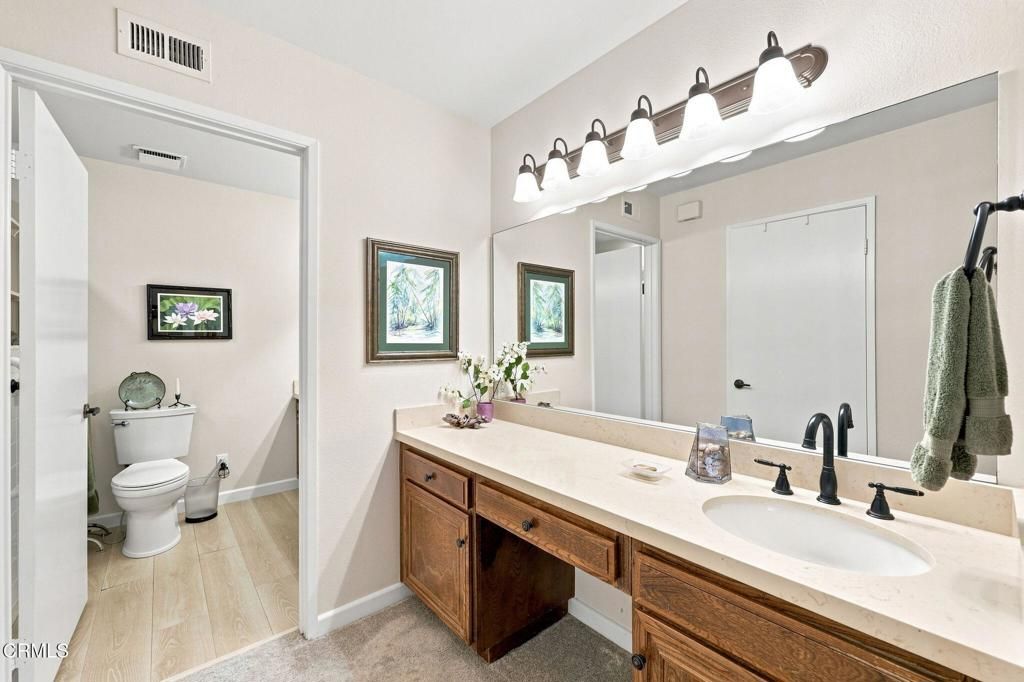 Image 25 of property listing at 42062 Village 42, Camarillo, CA 93012
