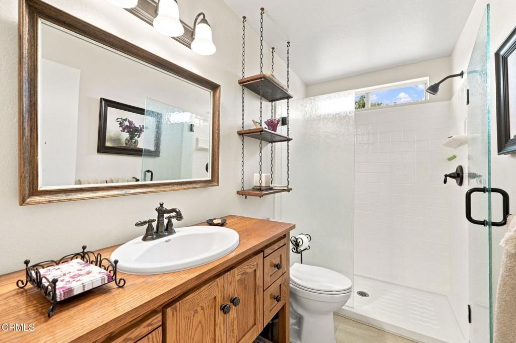 Image 30 of property listing at 42062 Village 42, Camarillo, CA 93012