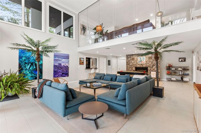 205 Polly Pk Road, Rye, NY 10580