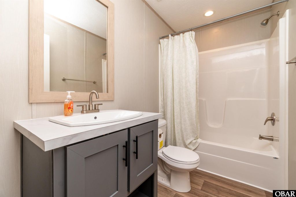 Image 24 of property listing at 298 Jarvisburg Road Lot 1A, Jarvisburg, NC 27947