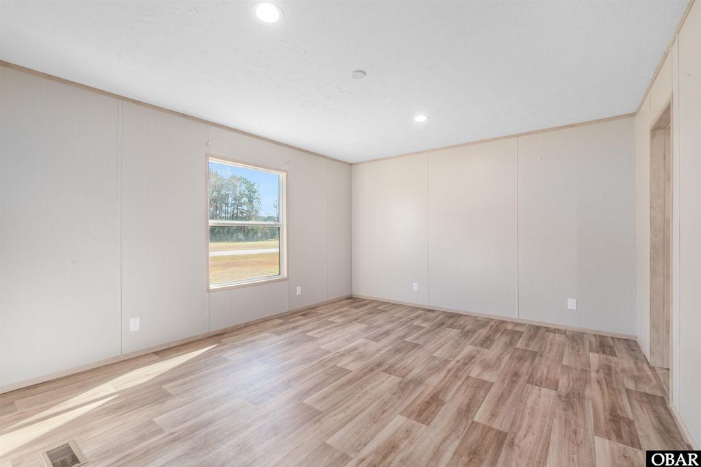 Image 25 of property listing at 298 Jarvisburg Road Lot 1A, Jarvisburg, NC 27947