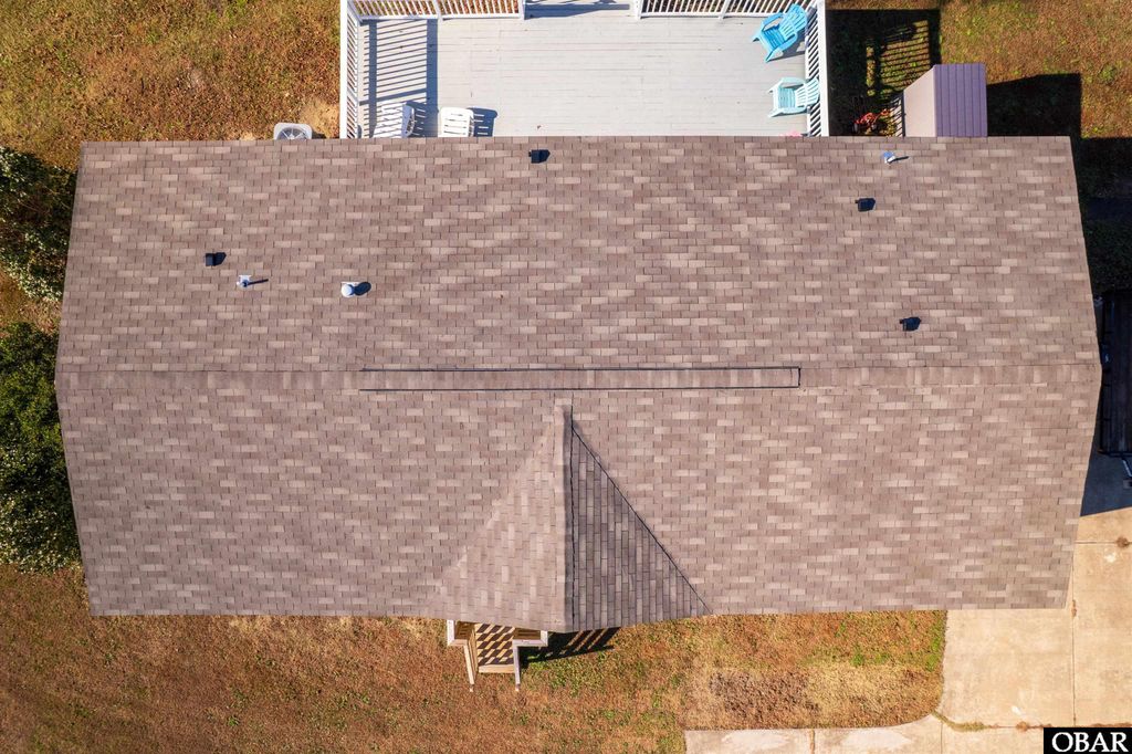 Image 5 of property listing at 298 Jarvisburg Road Lot 1A, Jarvisburg, NC 27947