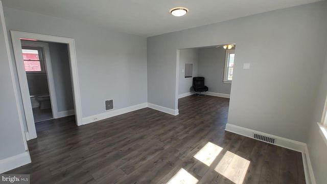 7827 WISE AVE, Dundalk, MD 21222