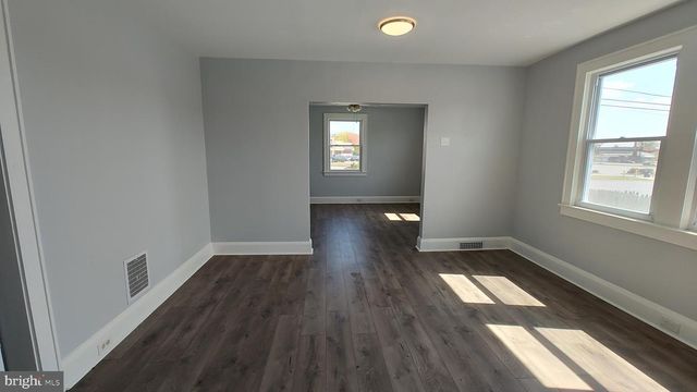 7827 WISE AVE, Dundalk, MD 21222