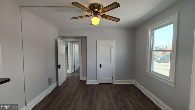 7827 WISE AVE, Dundalk, MD 21222