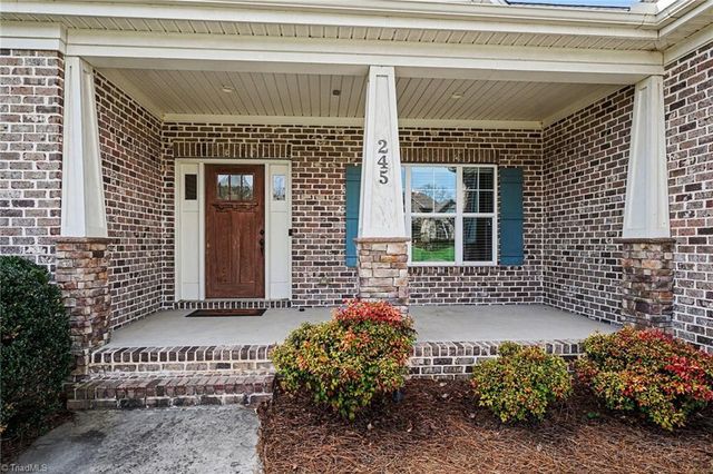 245 Centenary Ridge Drive, Clemmons, NC 27012