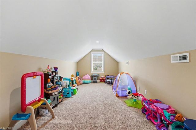 245 Centenary Ridge Drive, Clemmons, NC 27012