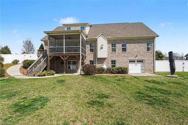 245 Centenary Ridge Drive, Clemmons, NC 27012