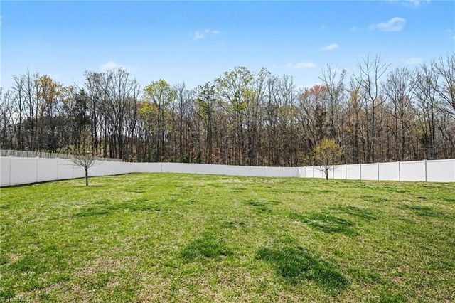 245 Centenary Ridge Drive, Clemmons, NC 27012