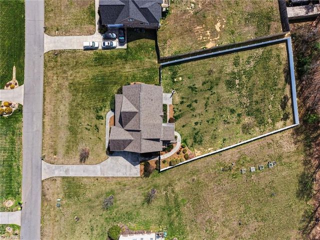 245 Centenary Ridge Drive, Clemmons, NC 27012