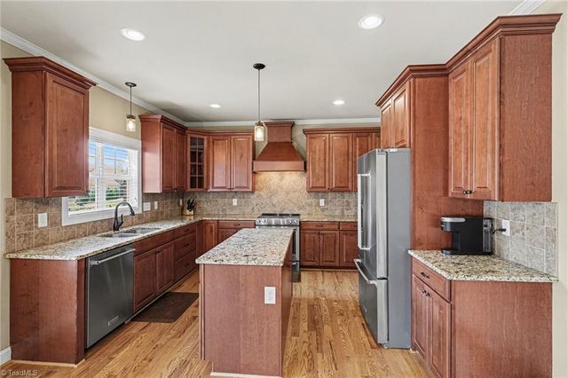 245 Centenary Ridge Drive, Clemmons, NC 27012