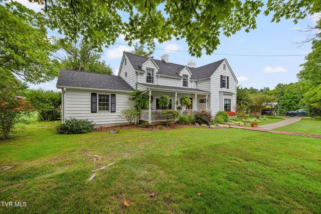 594 New Bethel Road, Piney Flats, TN 37686