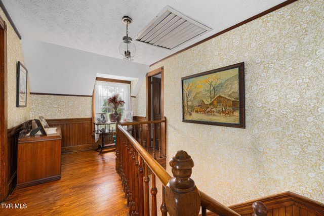 594 New Bethel Road, Piney Flats, TN 37686