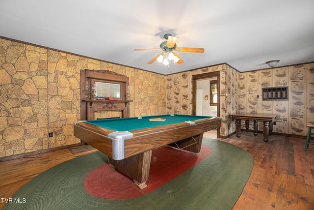 594 New Bethel Road, Piney Flats, TN 37686