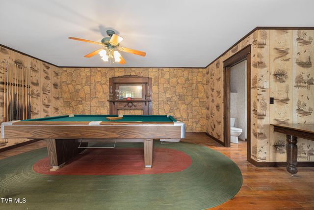 594 New Bethel Road, Piney Flats, TN 37686
