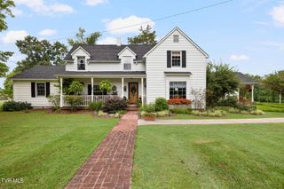 594 New Bethel Road, Piney Flats, TN 37686
