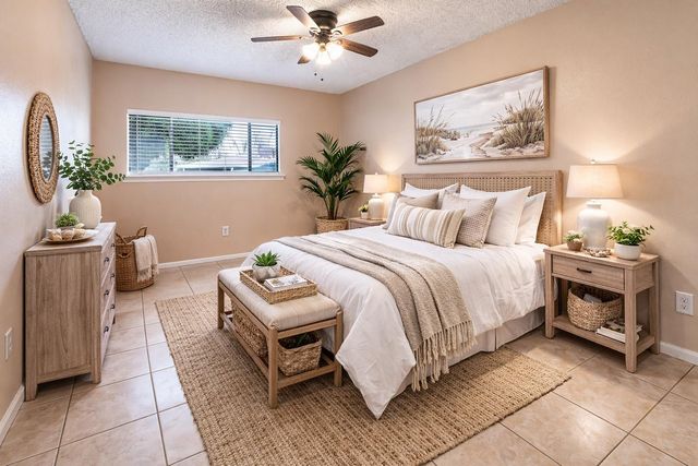 7069 N Holiday Drive, Galveston, TX 77550