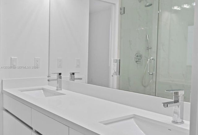 3374 Perry Frow Drive B, Miami, FL 33133
