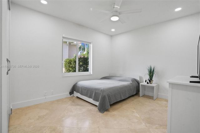 2569 Eagle Run Ln 0, Weston, FL 33327