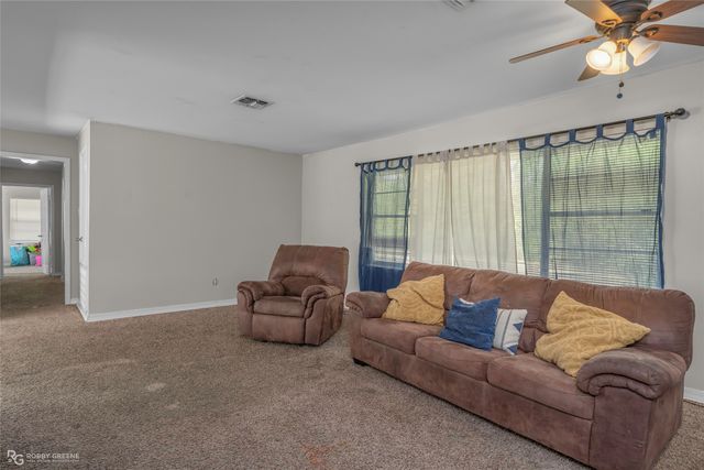 900 Lincoln Drive, Shreveport, LA 71107