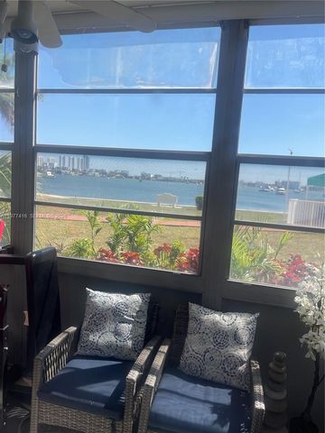 2910 Point East Dr M109, Aventura, FL 33160