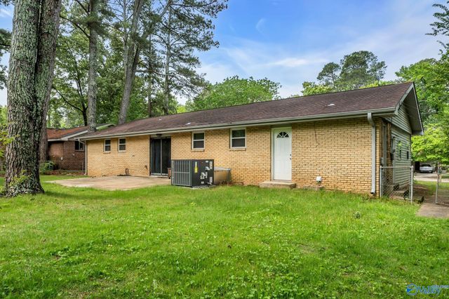 518 Delaney Road NW, Huntsville, AL 35806