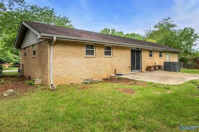 518 Delaney Road NW, Huntsville, AL 35806