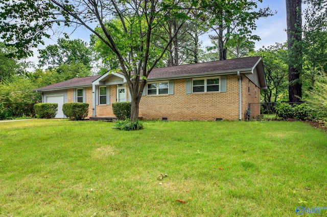 518 Delaney Road NW, Huntsville, AL 35806