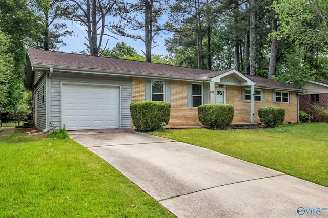 518 Delaney Road NW, Huntsville, AL 35806