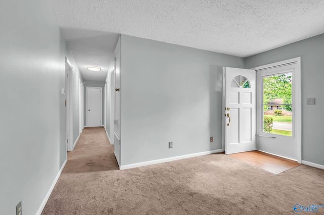 518 Delaney Road NW, Huntsville, AL 35806