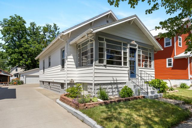 909 Slayton Avenue, Grand Haven City, MI 49417
