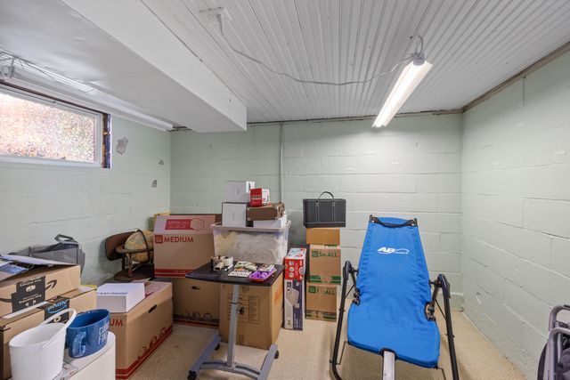 909 Slayton Avenue, Grand Haven City, MI 49417