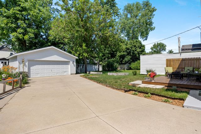 909 Slayton Avenue, Grand Haven City, MI 49417