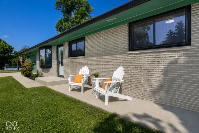 11638 Peacock Court, Indianapolis, IN 46236