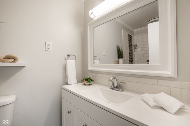 11638 Peacock Court, Indianapolis, IN 46236