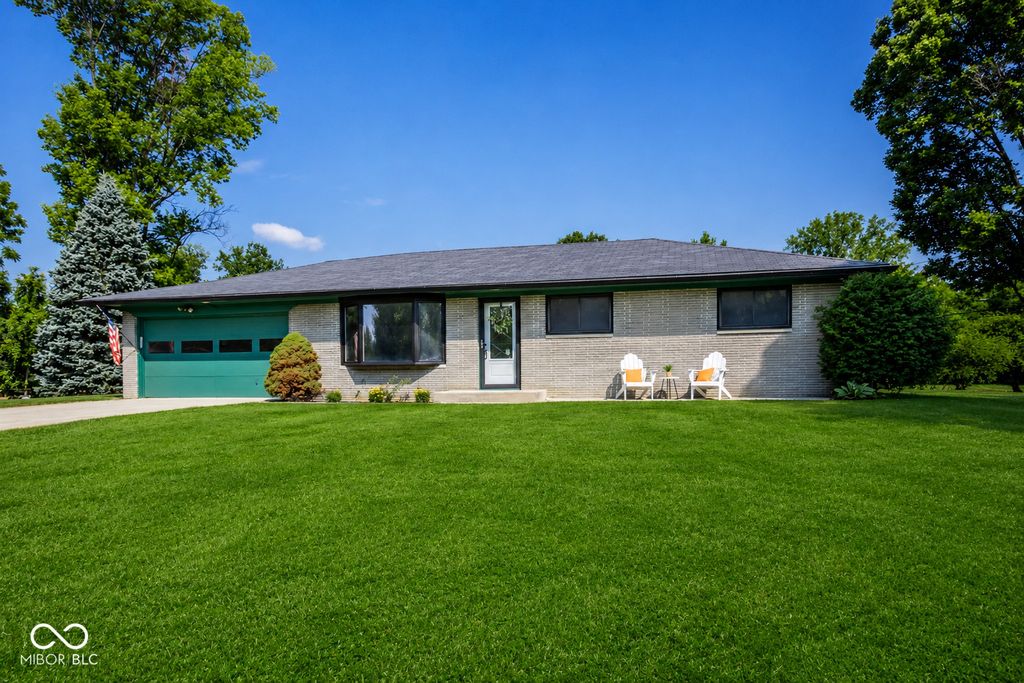 11638 Peacock Court, Indianapolis, IN 46236