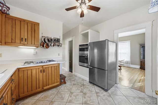7334 Richmond Place, St Louis, MO 63143