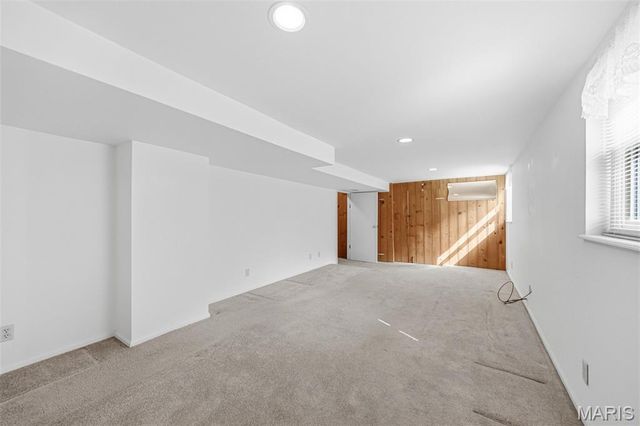 7334 Richmond Place, St Louis, MO 63143