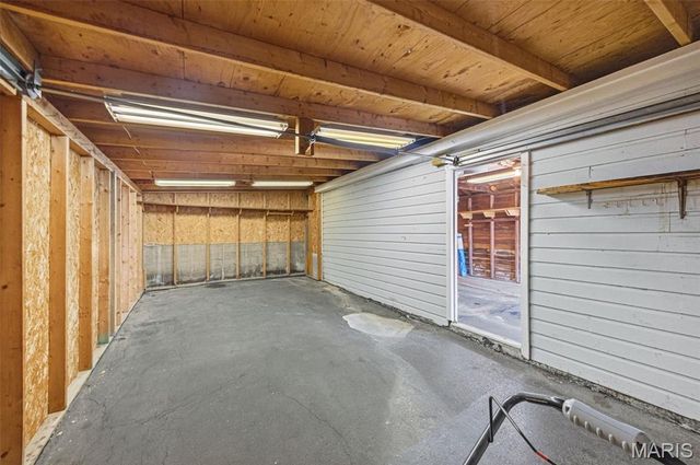7334 Richmond Place, St Louis, MO 63143