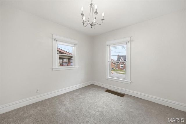 7334 Richmond Place, St Louis, MO 63143