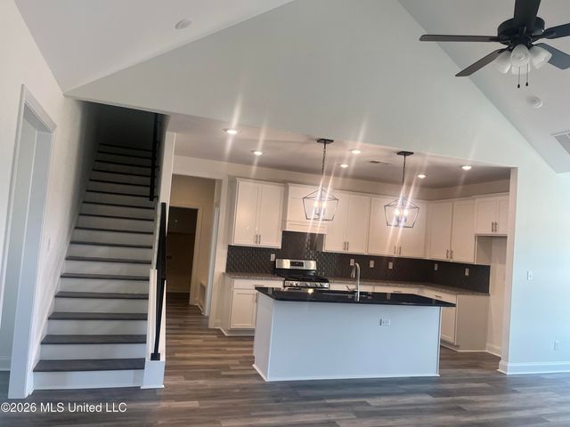 7425 Newbury Drive, Olive Branch, MS 38654